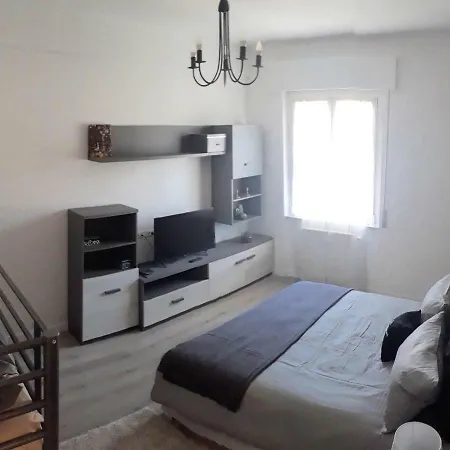 A Magiun 2 Apartment Genoa